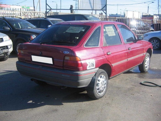 ESCORT type 5 Ph I - 5 PORTES - 1990-1992